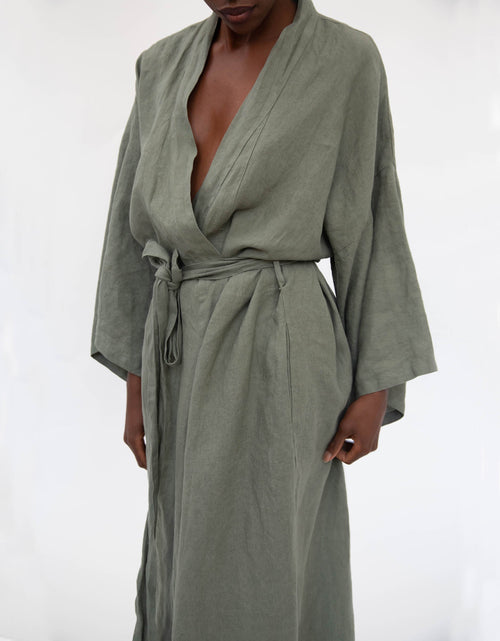 Load image into Gallery viewer, Sai Full-Length Linen Robe
