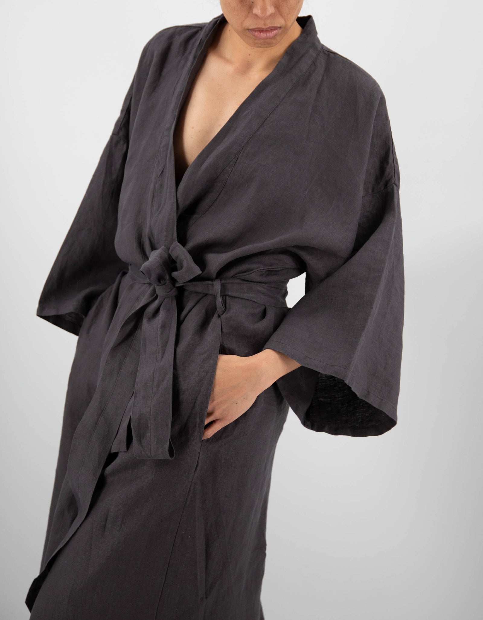Sai Full-Length Linen Robe